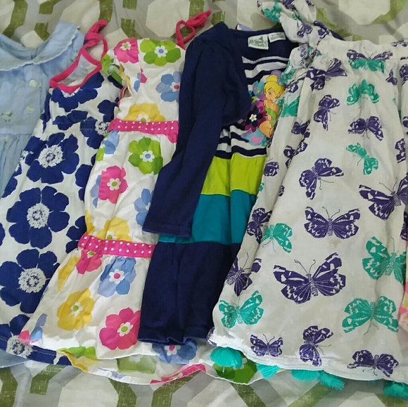 Bundle dresses size 3t girl - Picture 3 of 4
